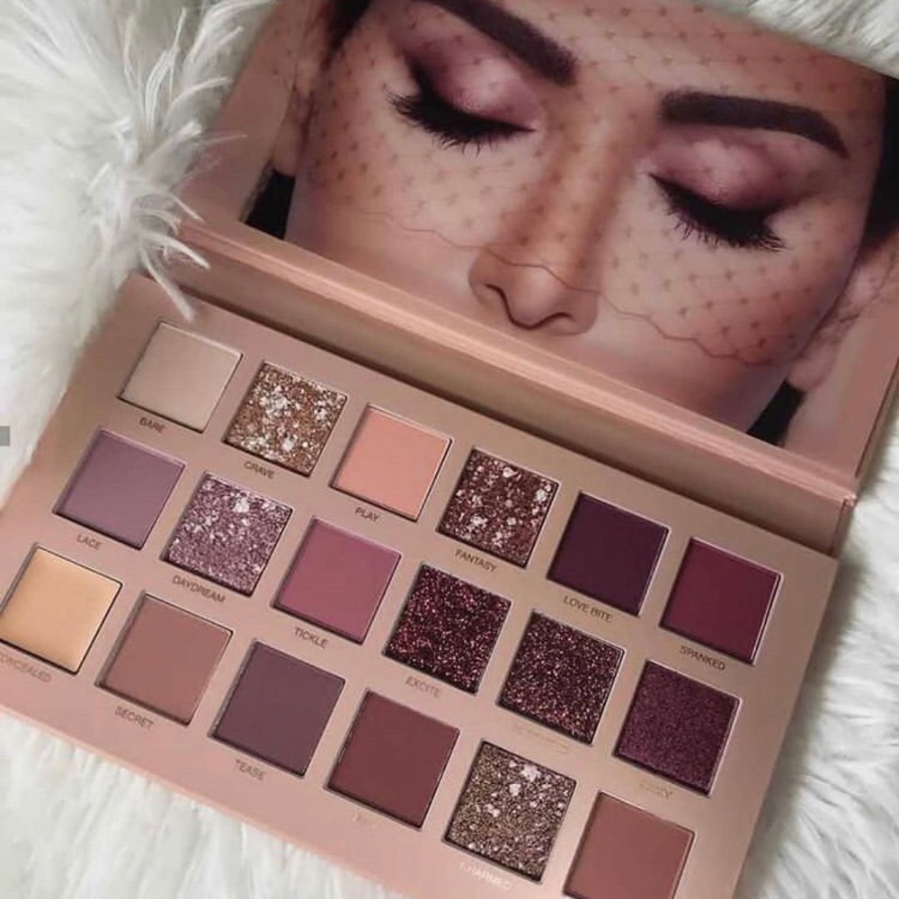 Huda Beauty Nude Palette